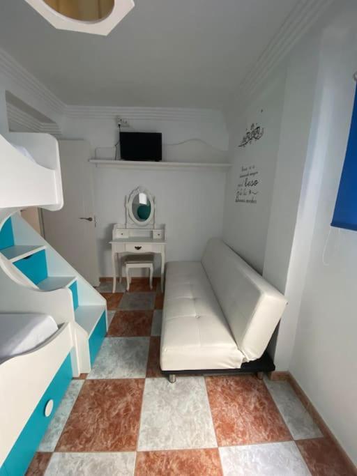 Apartamento Silda Torre Del Mar Extérieur photo